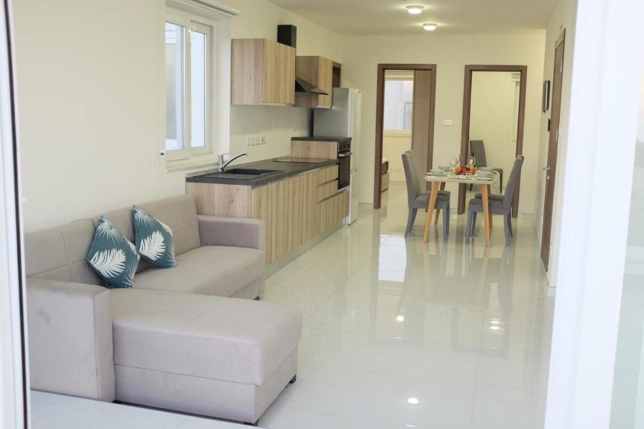 Sunset And Seaview Apartment -Brand New Мелліха Екстер'єр фото